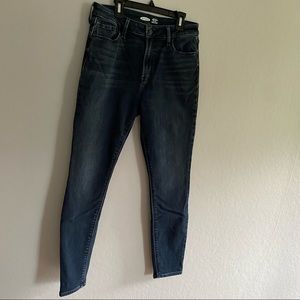 Old Navy Rockstar Built in Warm Jeans High Waisted